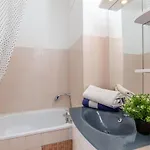 Appartement Les Jardins De La Nartelle By Interhome Sainte-Maxime