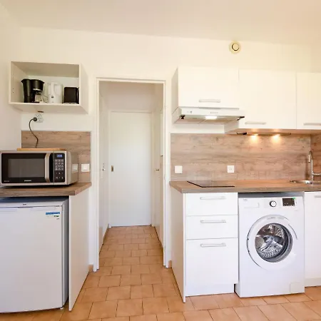 Apartment Les Jardins De La Nartelle By Interhome *